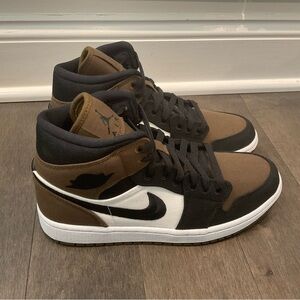 New never worn Jordans!